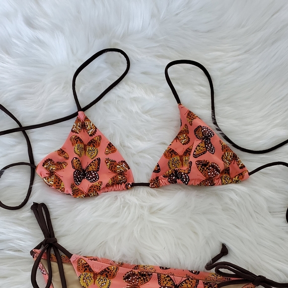 New VS Swimsuit - Picture 3 of 3